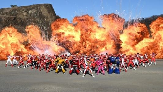 Kikai Sentai Zenkaiger Le Film : Bataille rouge ! Tous les Sentai se rassemblent !