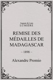 Image Remise des médailles de Madagascar
